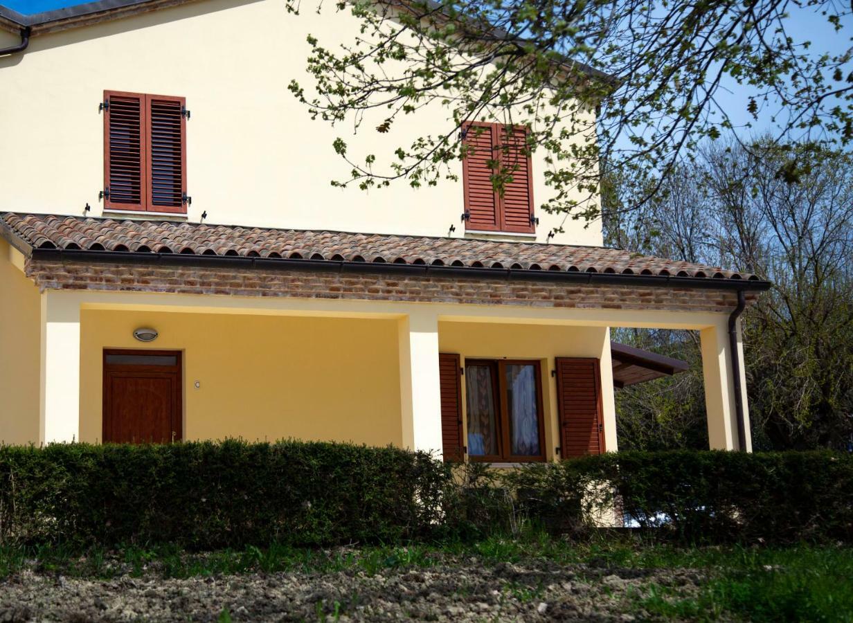 Agriturismo Vallelunga 安科纳 外观 照片