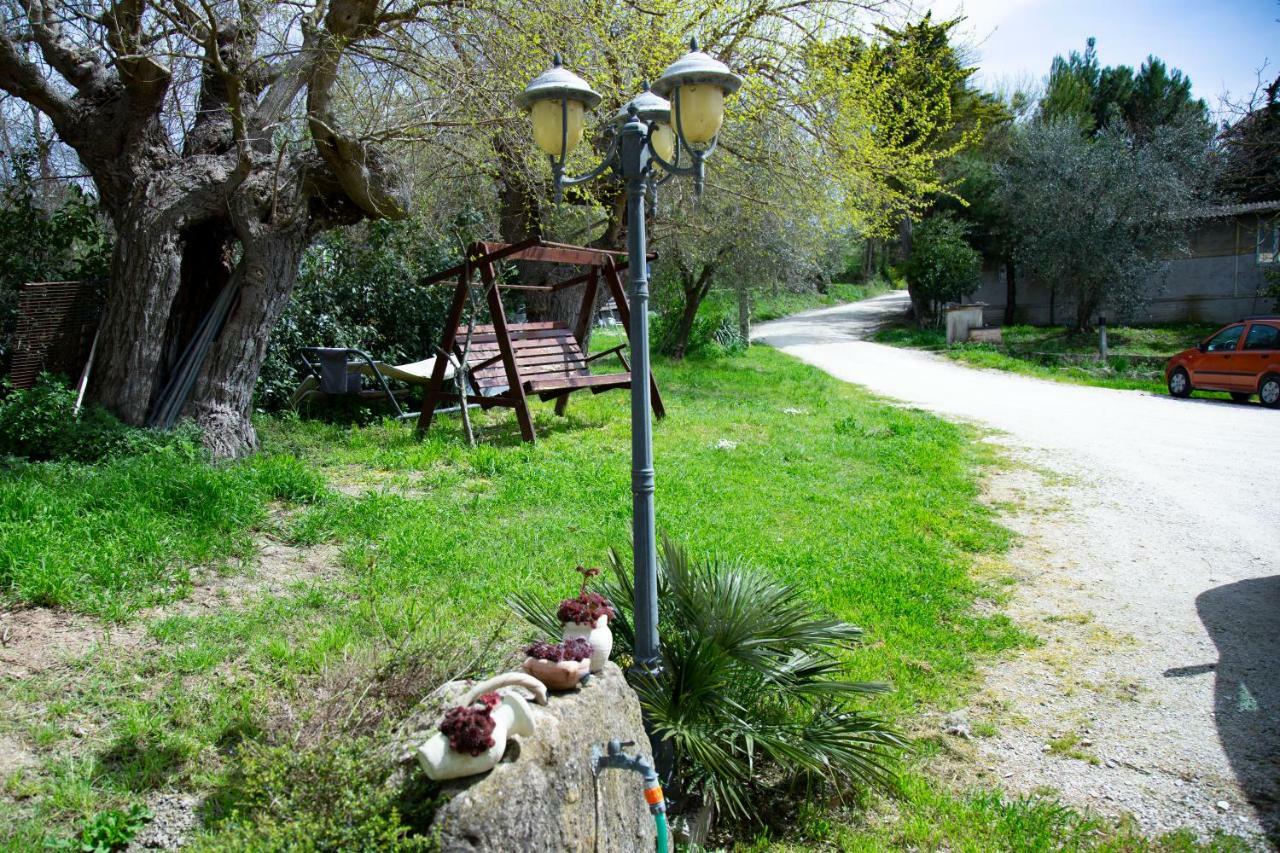 Agriturismo Vallelunga 安科纳 外观 照片