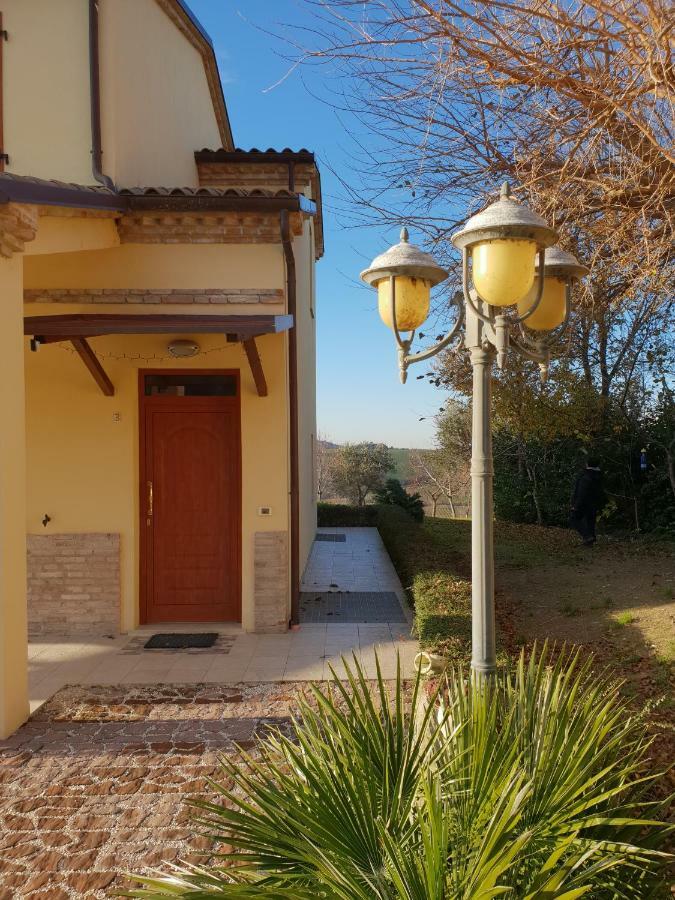 Agriturismo Vallelunga 安科纳 外观 照片